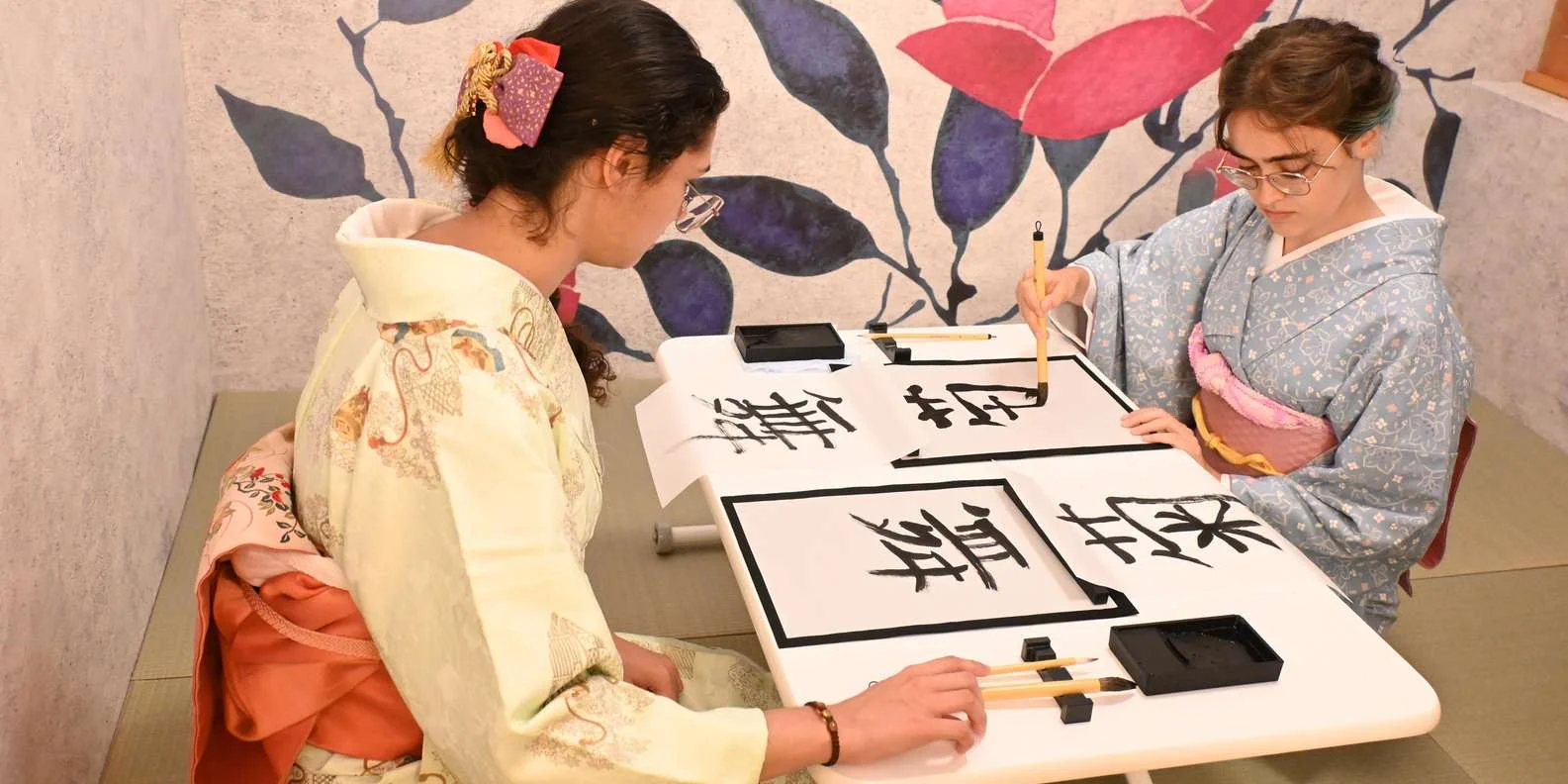 Osaka kimono dressing